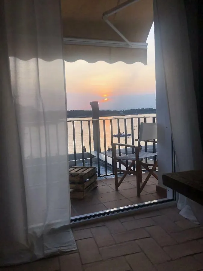 Can Nicasi L' Escala 0*,
