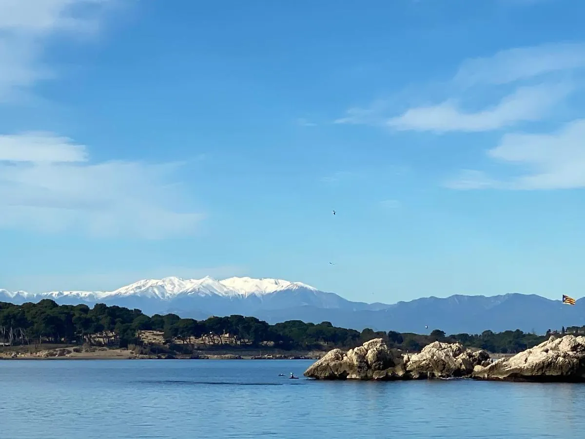 Can Nicasi L'Escala 0*,  Spain